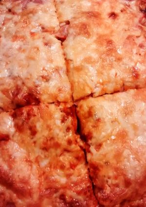 Kelesztés nélküli pizza recept fotója