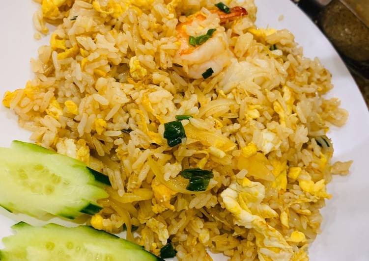 Langkah Mudah Menyiapkan Nasi goreng seafood thailand Bikin Ngiler