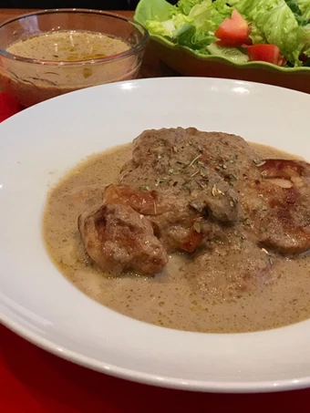Langkah Mudah untuk Membikin Resep Creamy mashroom chicken steak yang Enak Banget Anti Ribet, Lezat
