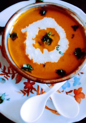 A picture of Healthy tasty delicious carrot Ginger soup.