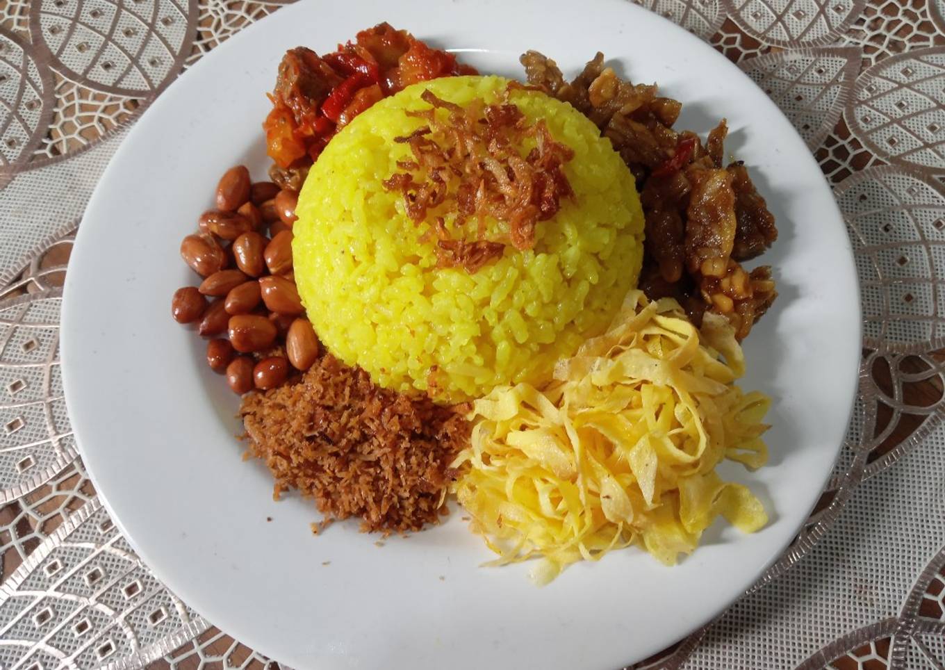Nasi Kuning Magic com