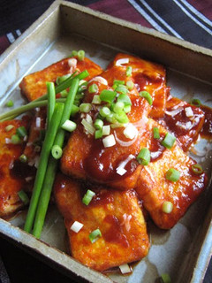 A picture of Easy and Inexpensive but Yummy Panfried Tofu with Gochujang.