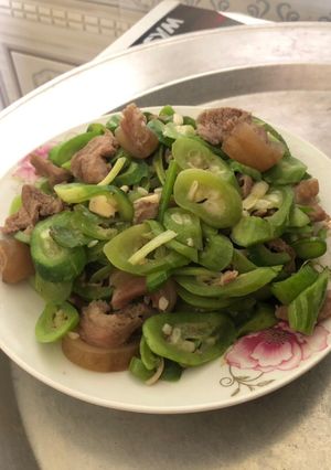 Hình của món Mắc hói xào thịt bò.
