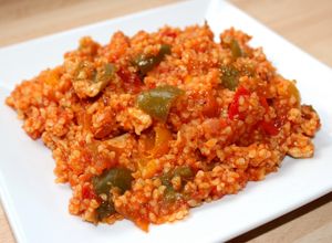 Paradicsomos-csirkés bulgur recept fotója