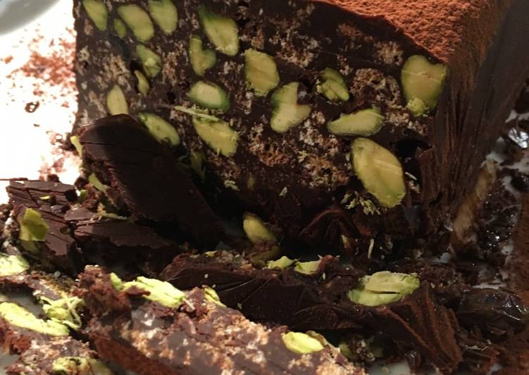 Simple Way to Prepare Any-night-of-the-week Jamie Oliver&#39;s Pistachio and Amaretti Fridge Cake