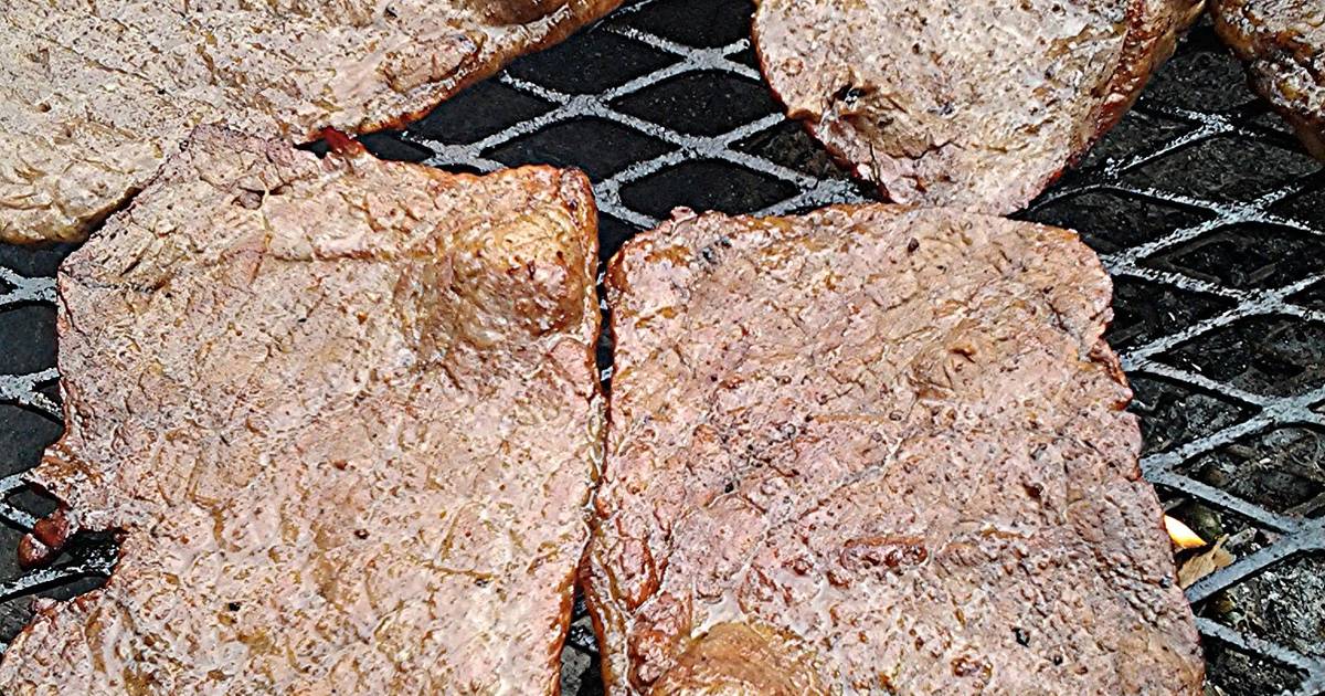 Skye's Bottom round steak Recipe by skunkmonkey101 Cookpad