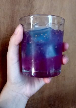 Hình của món Nước chanh hoa đậu biếc.