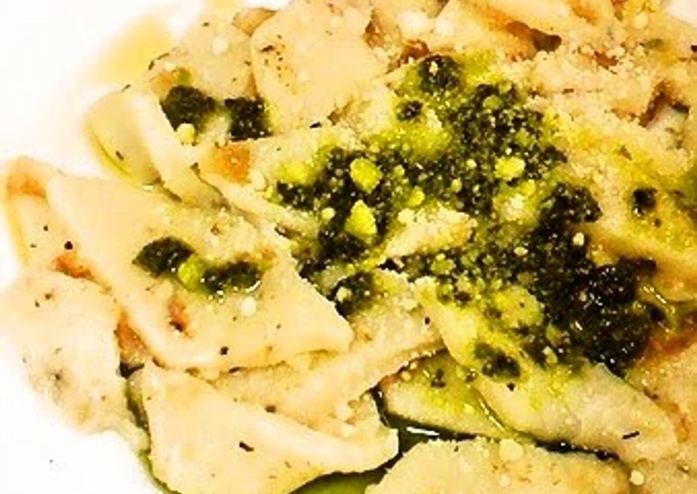 Fresh Testaroli with Pesto Genovese