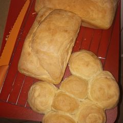 A picture of Honey White Bread.