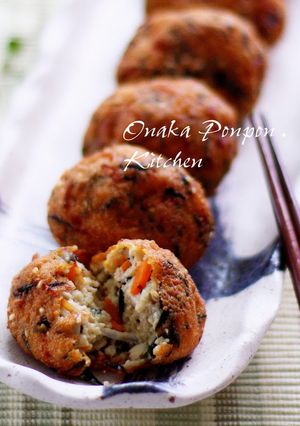 A picture of Light & Fluffy Homemade Ganmodoki (Deep-Fried Seasoned Tofu).