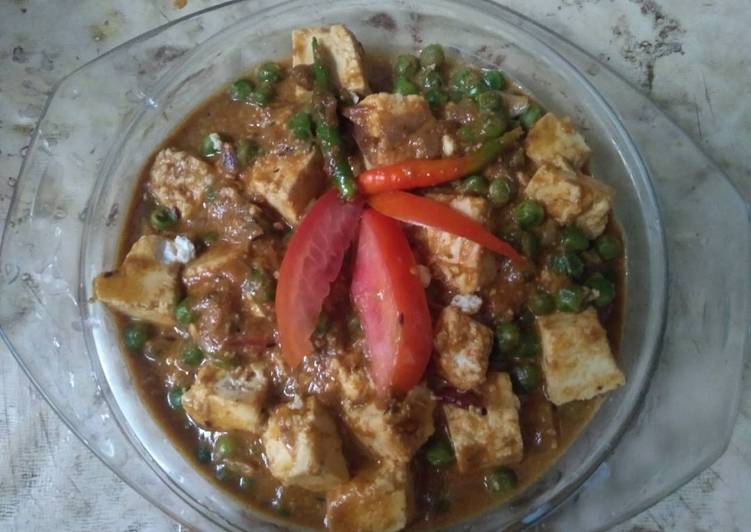 Sahi matar paneer