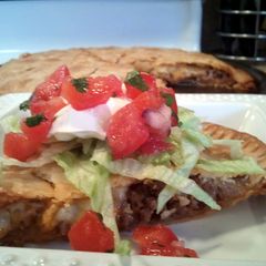 A picture of One BIG Empanada.