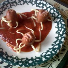 A picture of Octo Dogs and Sauce.
