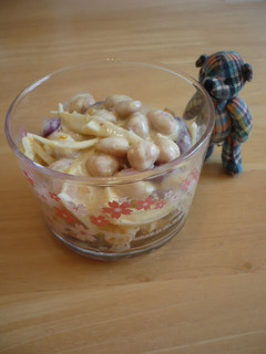 A picture of Bean and Egg Salad.