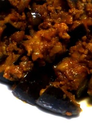 A picture of Eggplant & Mince Meat Curry Stir-Fry.