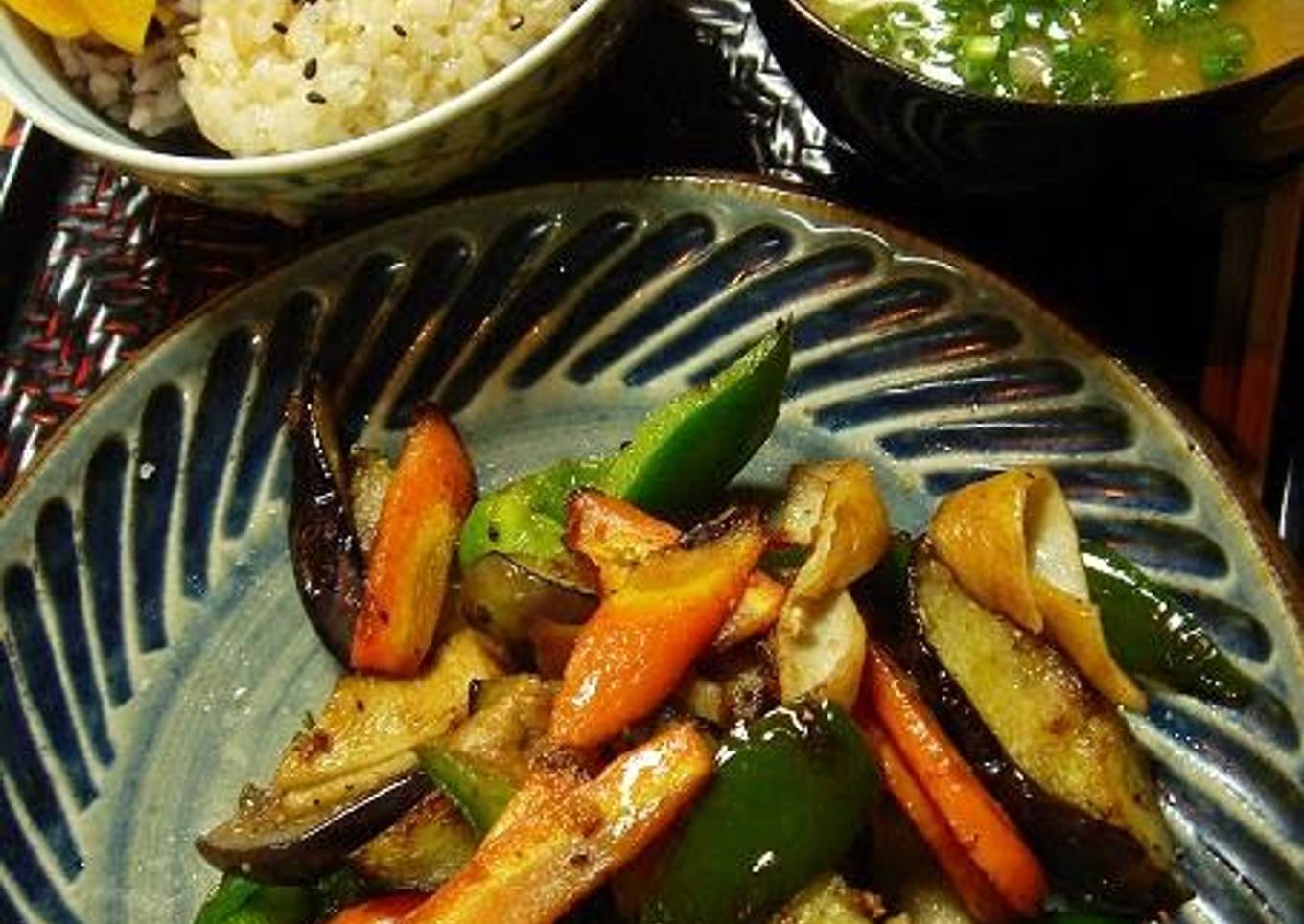 Macrobiotic Wheat Gluten and Vegetable Stir-fry