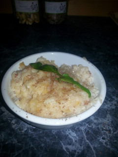 A picture of Rice Pudding.