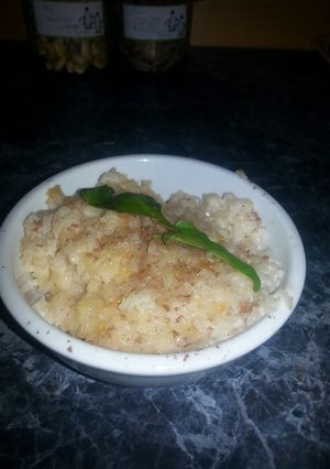 A picture of Rice Pudding.