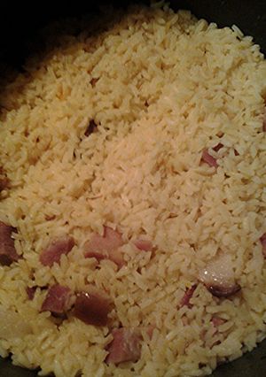 A picture of Saffron rice and ham.