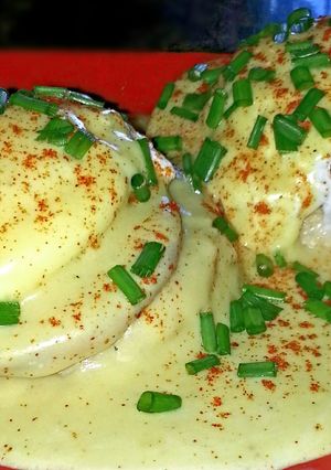 A picture of Mike's Extremely Easy Eggs Benedict.