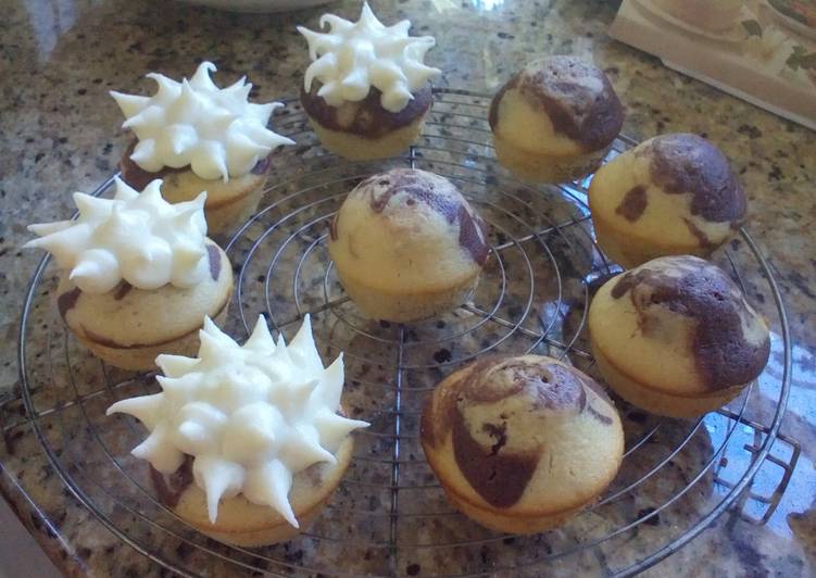 How to Prepare Favorite Vanilla chocolate swirl cupcakes