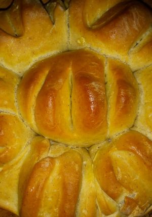 A picture of Cinnamon bread.