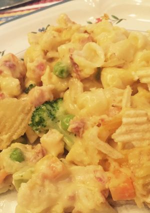 A picture of Bacon Cheddar Tuna Casserole.