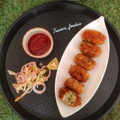 Paneer bread rolls A picture of Paneer bread rolls.