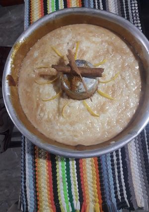 Una foto de Arroz con leche muy cremoso con azúcar quemada