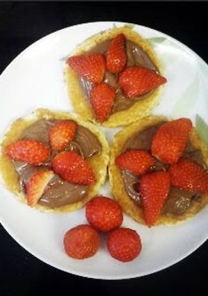 A picture of Strawberry pancakes.