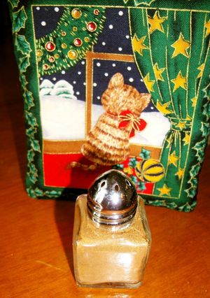 A picture of Christmas Spice Mix.