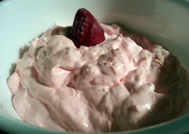 Simple Way to Prepare Super Quick Homemade Pineapple and Strawberry Fluff