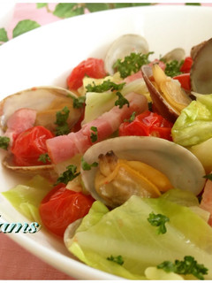 A picture of Easy Wine-Steamed Clams & Cabbage.