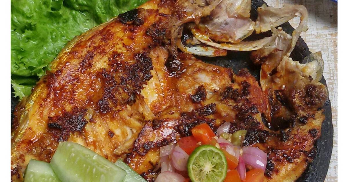  Resep  Ikan  Bakar  Arang Resep  Ikan  Bakar  Gurame Enak dan 