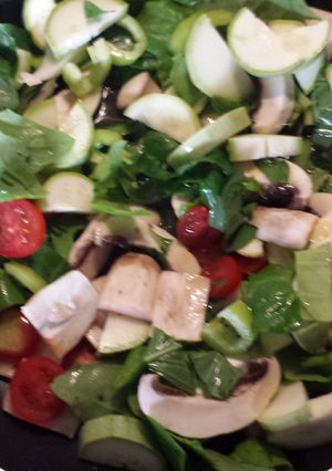 A picture of Hot salad.