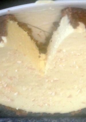 A picture of Mums cheese cake.