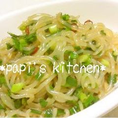 A picture of Packed with Green Onions! Spicy Stir Fried Shirataki Noodles.