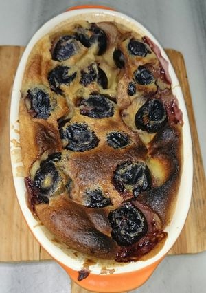 A picture of Cherry Clafoutis Cake.