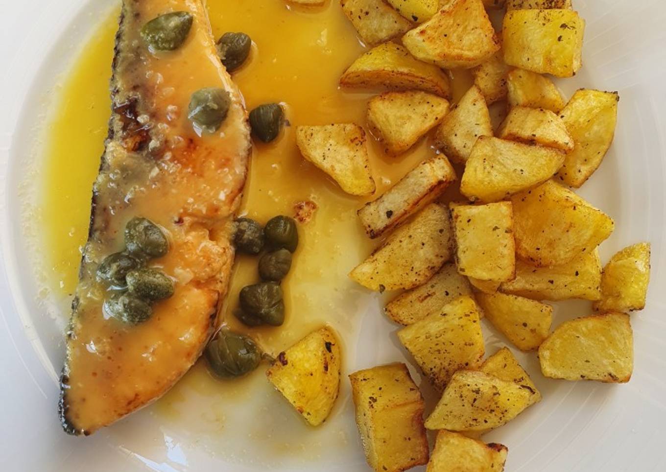 Salmón con salsa de naranja