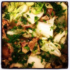 A picture of Oxtail Soup.
