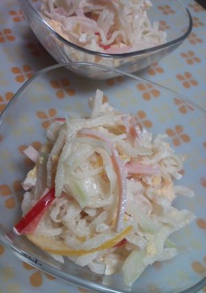 A picture of Winter Melon Salad.