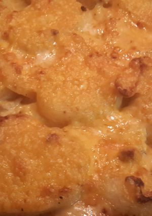 A picture of Chicken and Potato Oven Dish..