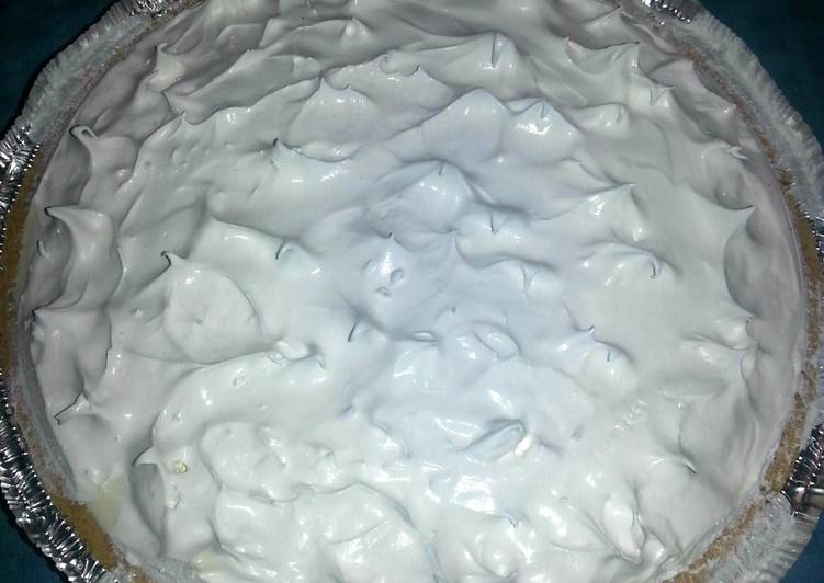 Recipe of Any-night-of-the-week Easy Lemon Icebox Pie