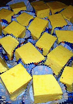 A picture of Peach schnapps jello Squares.