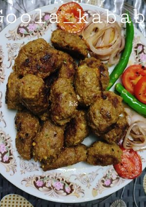 A picture of Gola Kabab.