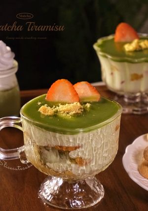 Foto resep Creamy Matcha Strawberry Tiramisu