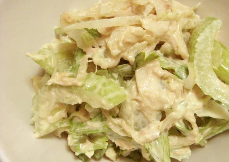 Recipe of Quick Onion, Celery and Tuna Salad
