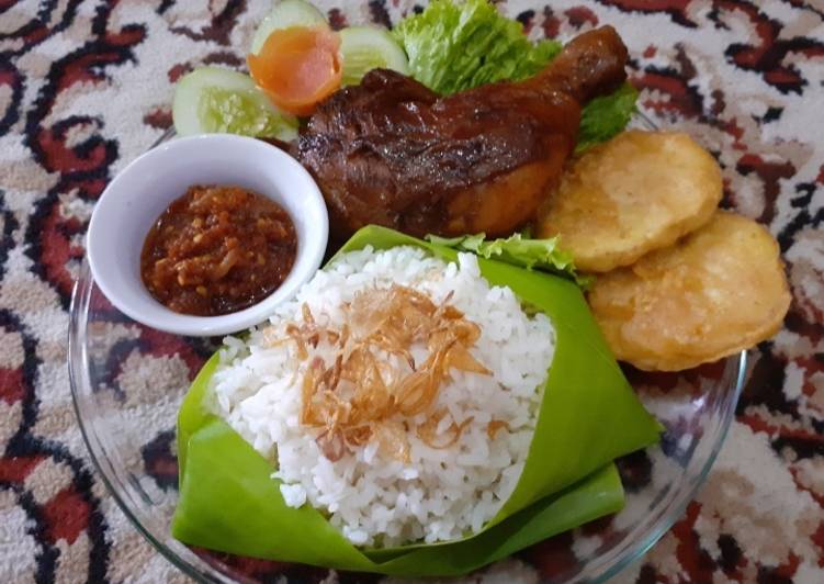 Cara Mudah Membuat Nasi Uduk Lezat