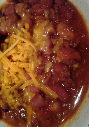A picture of Chili in a crockpot.