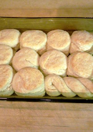A picture of very easy home made biscuits.